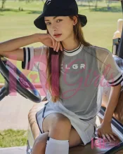 Aida photo 3 in Hong Kong: 24 years old, asian, slim, brown hair, 170 cm, 53 kg, B bust