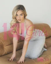 Alessandra photo 6 in Hong Kong: 22 years old, european, slim, blonde hair, 170 cm, 55 kg, B bust