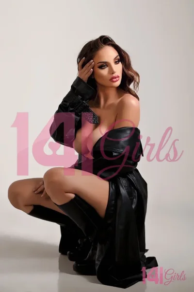 Allegra photo 1 in Hong Kong: 27 years old, asian, slim, brown hair, 165 cm, 55 kg, D bust
