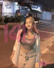 安柏 照片 3 - 香港，22 歲，亞洲, 纖瘦, 黑髮, 162 厘米, 54 公斤, 胸圍 C