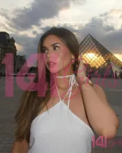 Ariadne photo 1 in Hong Kong: 27 years old, curvy, black hair, 167 cm, 46 kg, D bust