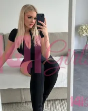 Athena photo 2 in Hong Kong: 23 years old, latina, slim, blonde hair, 168 cm, 52 kg, D bust