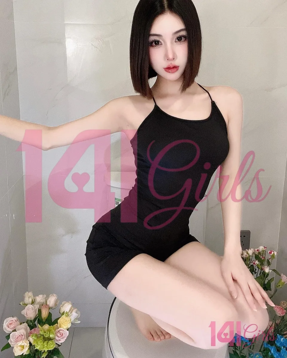 奧蕾莉亞 — 封面相片