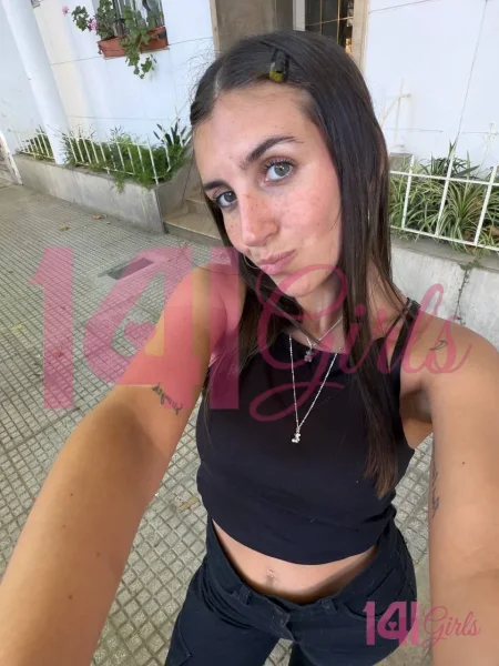 Beatrix photo 1 in Hong Kong: 28 years old, regular, blonde hair, 160 cm, 80 kg, C bust