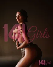 Briana photo 2 in Hong Kong: 24 years old, asian, slim, black hair, 169 cm, 59 kg, B bust
