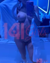Caitlin photo 2 in Hong Kong: 26 years old, european, regular, other, 167 cm, 60 kg, C bust