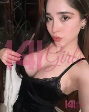 卡羅琳 照片 2 - 香港，21 歲，歐洲, 纖瘦, 黑髮, 169 厘米, 55 公斤, 胸圍 C