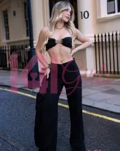 Cassandra photo 4 in Hong Kong: 24 years old, latina, slim, blonde hair, 157 cm, 48 kg, B bust