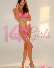 Clementine photo 3 in Hong Kong: 22 years old, european, slim, red hair, 171 cm, 56 kg, C bust