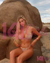 Coraline photo 5 in Hong Kong: 19 years old, european, slim, blonde hair, 171 cm, 55 kg, C bust