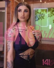Doreen photo 1 in Hong Kong: 25 years old, asian, curvy, blonde hair, 169 cm, 69 kg, D bust