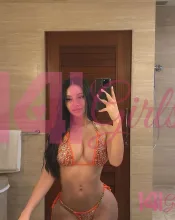 Eden photo 6 in Hong Kong: 29 years old, european, slim, black hair, 171 cm, 55 kg, C bust