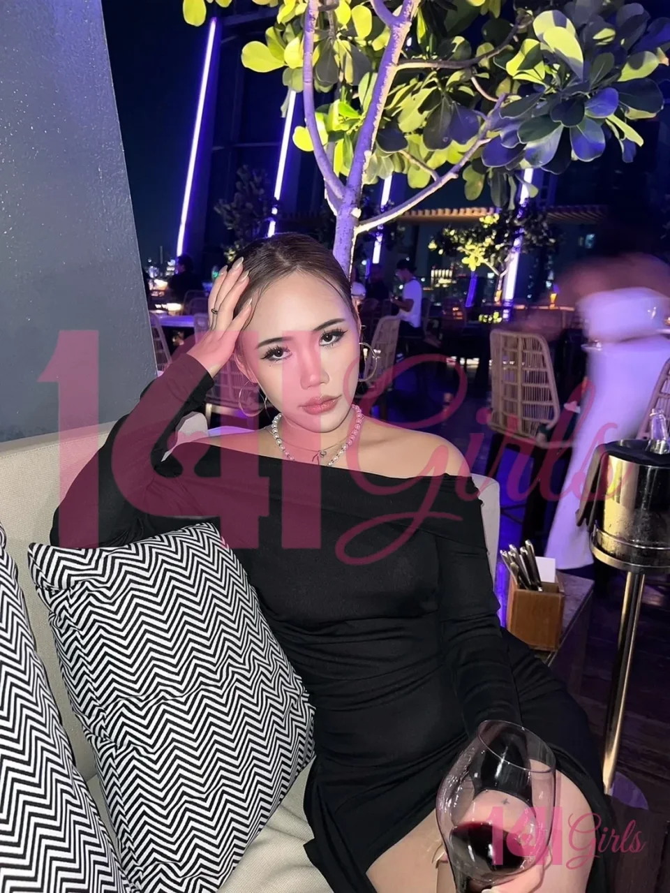 埃莉諾 照片 7 - 香港，26 歲，亞洲, 纖瘦, 黑髮, 165 厘米, 50 公斤, 胸圍 C