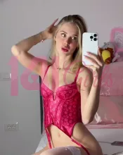 Emerald photo 5 in Hong Kong: 25 years old, european, regular, blonde hair, 165 cm, 52 kg, C bust