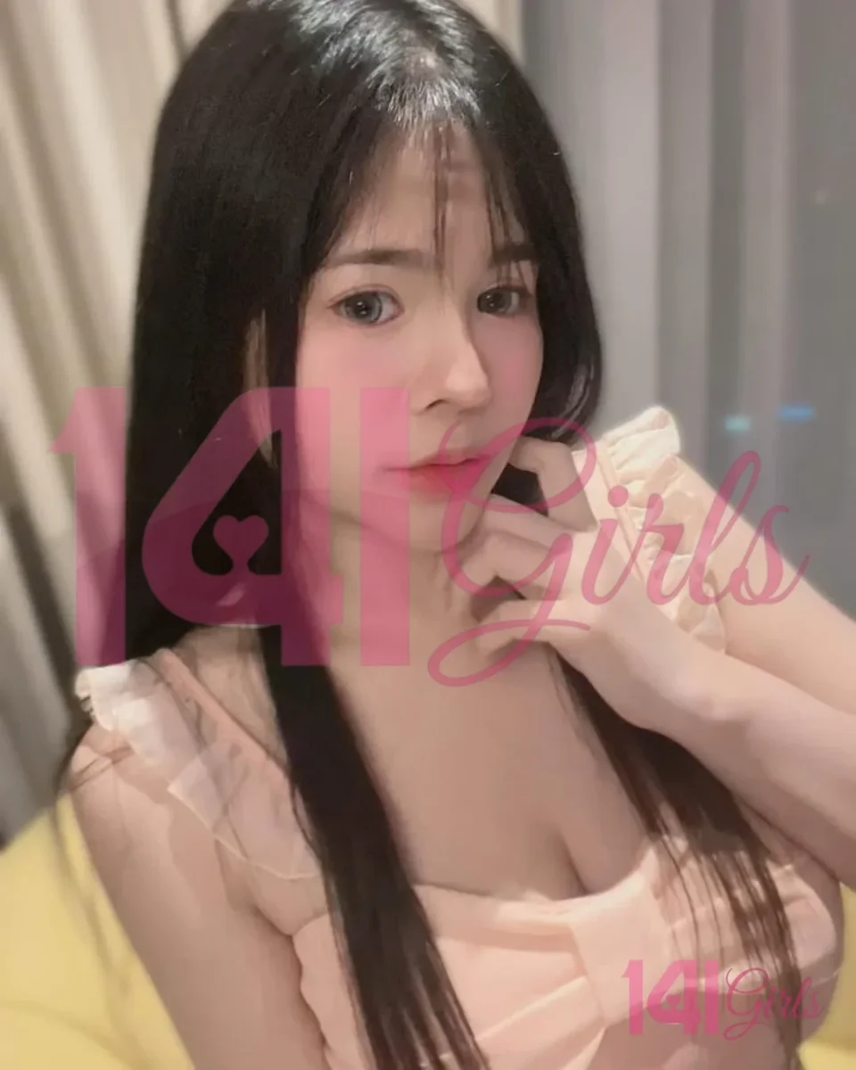 伊凡潔琳 照片 2 - 香港，24 歲，亞洲, 標準, 黑髮, 155 厘米, 48 公斤, 胸圍 C