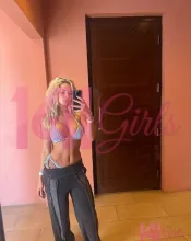 Gabriela photo 4 in Hong Kong: 32 years old, asian, slim, blonde hair, 172 cm, 60 kg, A bust