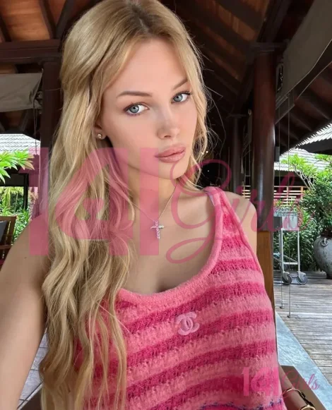 Gemma photo 1 in Hong Kong: 24 years old, slim, blonde hair, 171 cm, 53 kg, B bust