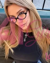Gemma photo 4 in Hong Kong: 24 years old, slim, blonde hair, 171 cm, 53 kg, B bust