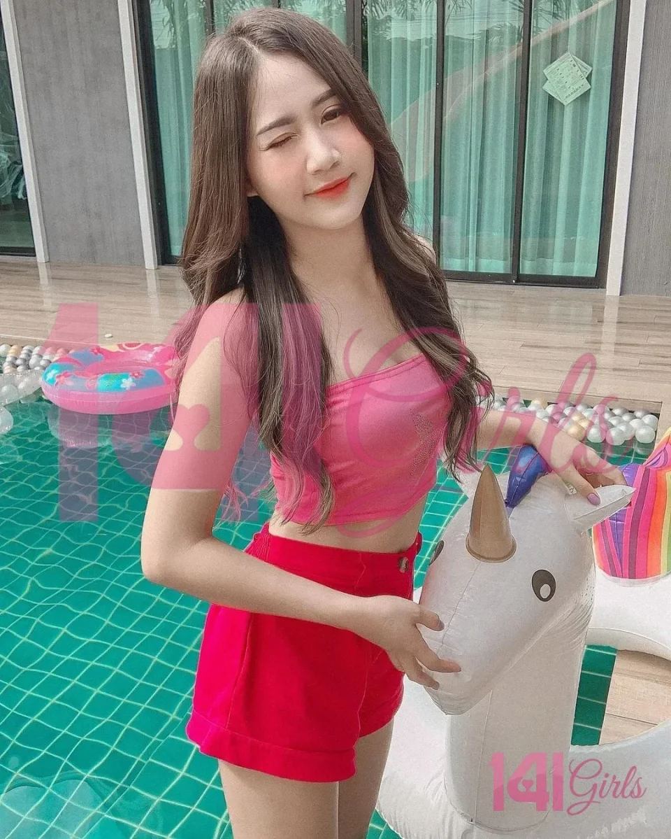 India photo 7 in Hong Kong: 25 years old, slim, black hair, 167 cm, 50 kg, C bust