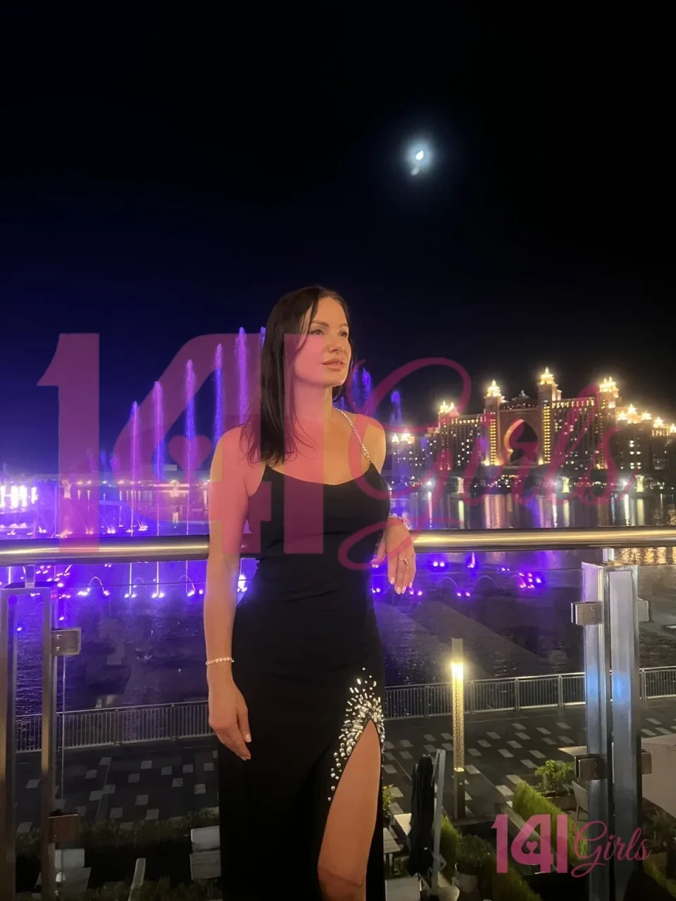 Isabelle photo 3 in Hong Kong: 37 years old, asian, slim, black hair, 168 cm, 53 kg, C bust