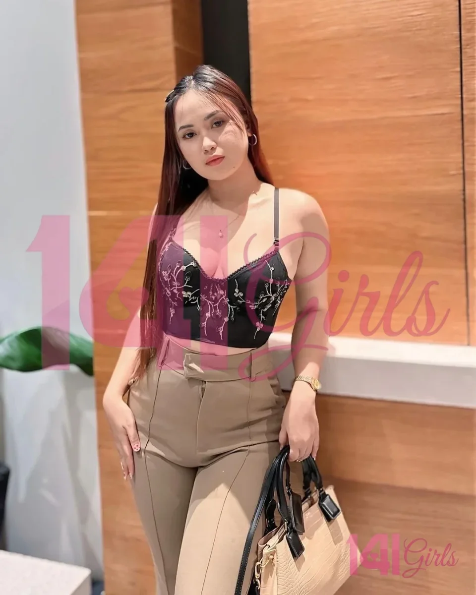 婕拉 照片 3 - 香港，26 歲，亞洲, 纖瘦, 啡髮, 156 厘米, 55 公斤, 胸圍 C