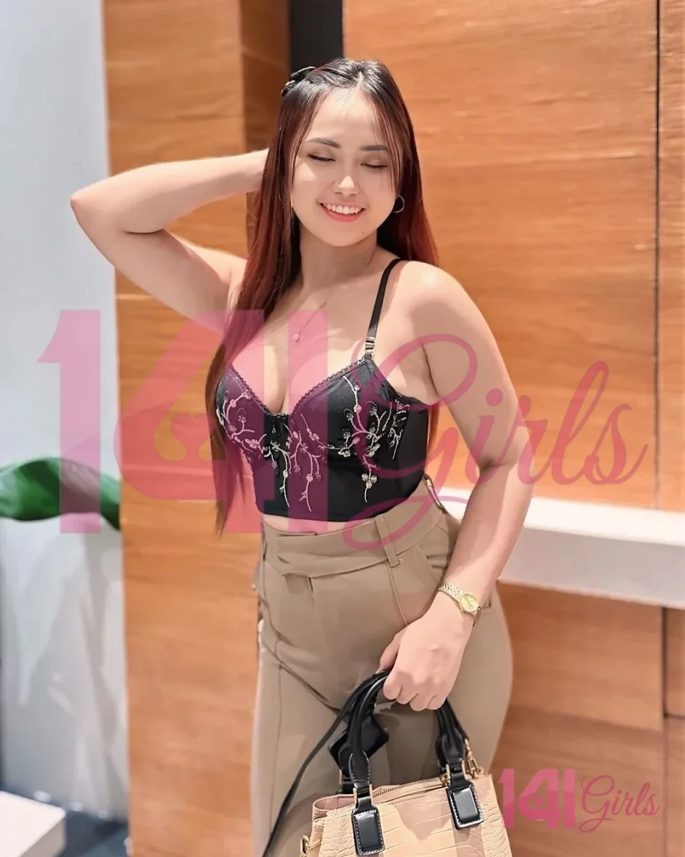 婕拉 照片 4 - 香港，26 歲，亞洲, 纖瘦, 啡髮, 156 厘米, 55 公斤, 胸圍 C