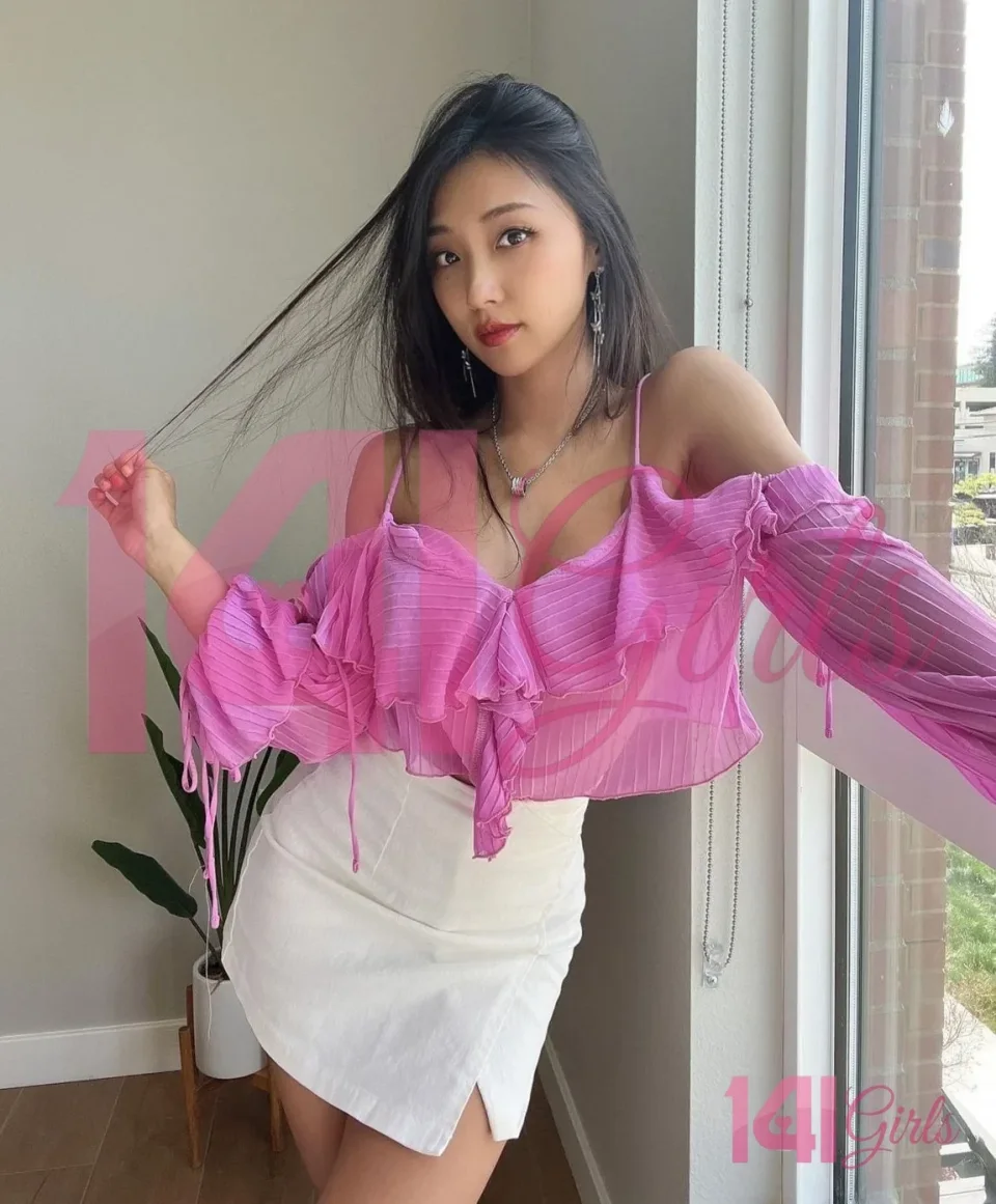 蘿蕾 照片 5 - 香港，22 歲，亞洲, 纖瘦, 黑髮, 164 厘米, 40 公斤, 胸圍 C