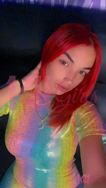 Lisa photo 1 in Hong Kong: 27 years old, european, regular, red hair, 165 cm, 65 kg, C bust