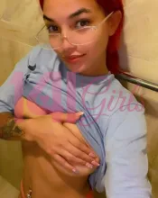 Lisa photo 3 in Hong Kong: 27 years old, european, regular, red hair, 165 cm, 65 kg, C bust