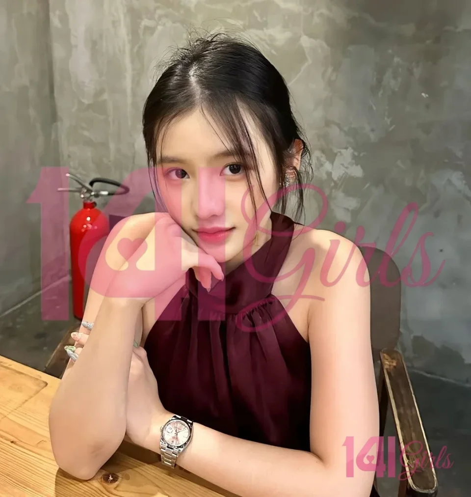 瑪姬 照片 4 - 香港，24 歲，亞洲, 纖瘦, 黑髮, 165 厘米, 49 公斤, 胸圍 B