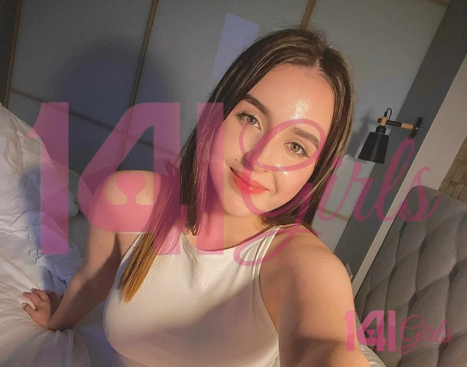 Margot photo 7 in Hong Kong: 23 years old, asian, regular, brown hair, 163 cm, 54 kg, C bust