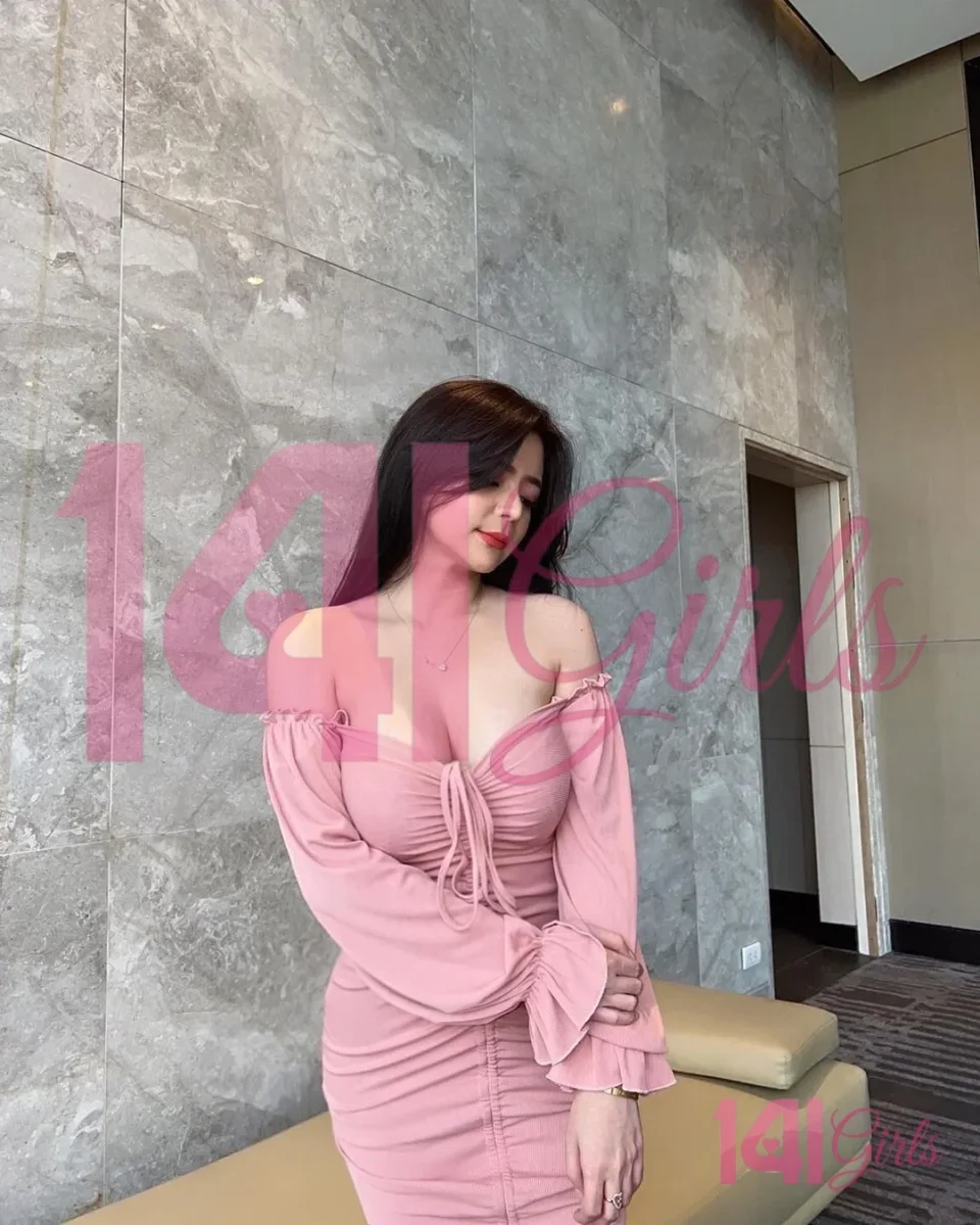 Marina photo 6 in Hong Kong: 26 years old, asian, slim, black hair, 168 cm, 49 kg, C bust