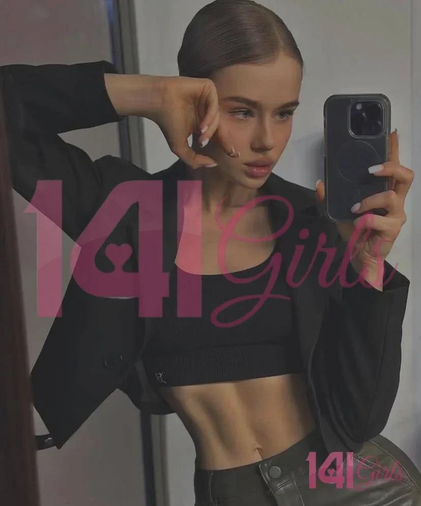Mary photo 5 in Hong Kong: 22 years old, slim, blonde hair, 168 cm, 50 kg, B bust
