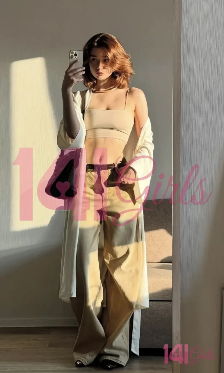 Melody photo 2 in Hong Kong: 22 years old, european, slim, brown hair, 170 cm, 55 kg, B bust