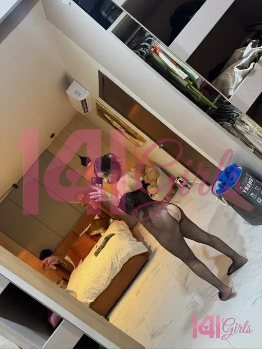娜塔莉 照片 6 - 香港，28 歲，纖瘦, 黑髮, 169 厘米, 65 公斤, 胸圍 B