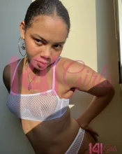 妮菈 照片 1 - 香港，27 歲，纖瘦, 黑髮, 160 厘米, 51 公斤, 胸圍 B