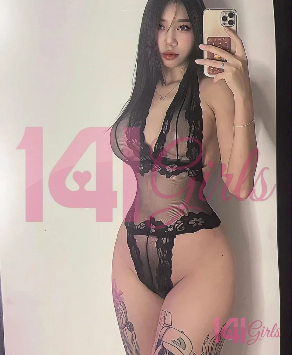 奧塔薇 照片 4 - 香港，25 歲，阿拉伯, 標準, 黑髮, 169 厘米, 47 公斤, 胸圍 C
