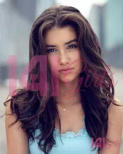 Quinn photo 4 in Hong Kong: 21 years old, european, slim, brown hair, 168 cm, 51 kg, B bust