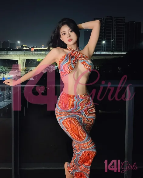 昆塔 照片 1 - 香港，25 歲，纖瘦, 黑髮, 165 厘米, 53 公斤, 胸圍 C