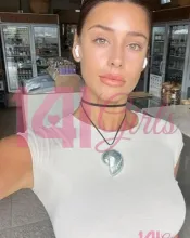 羅莎蒙 照片 3 - 香港，27 歲，歐洲, 纖瘦, 啡髮, 169 厘米, 54 公斤, 胸圍 B