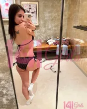 Rosella photo 6 in Hong Kong: 27 years old, european, curvy, black hair, 170 cm, 55 kg, C bust