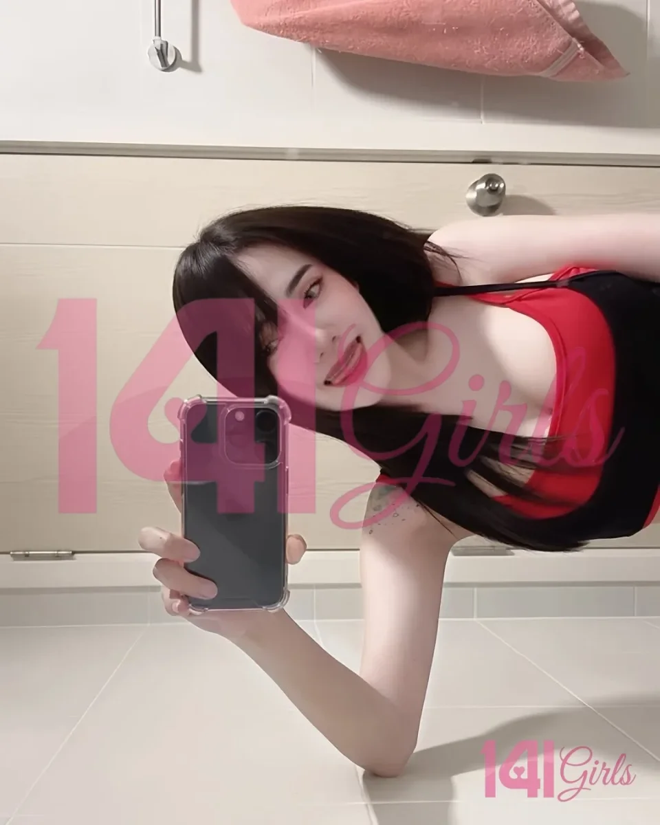 慧儀 照片 3 - 香港，23 歲，亞洲, 標準, 啡髮, 168 厘米, 51 公斤, 胸圍 B
